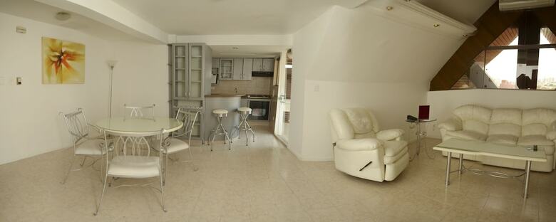 Aparthotel Suites Toborochi