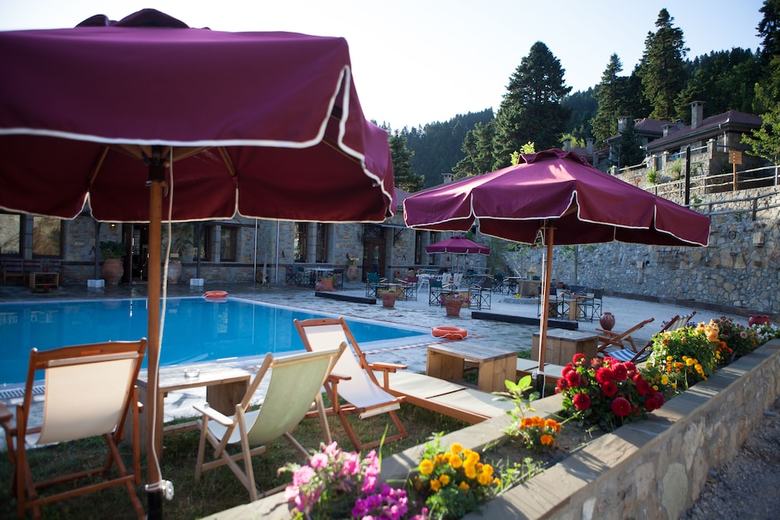 Aparthotel Montanema Handmade Village
