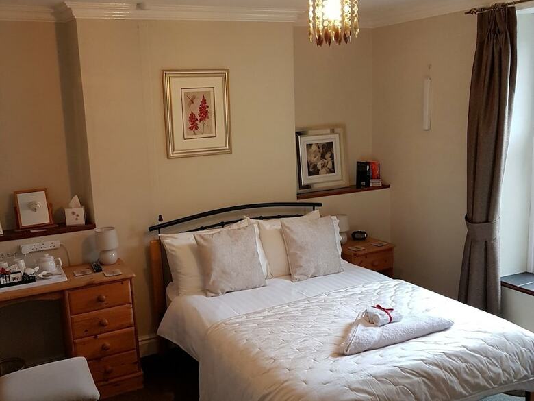 Hotel Bronwye Guest House