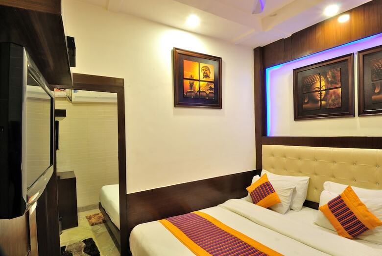 Hotel Nirmal Mahal By Check In Room