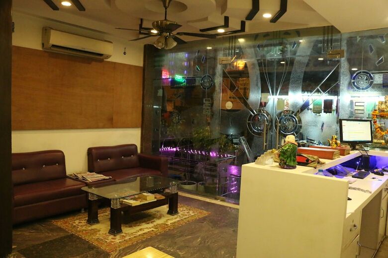 Hotel Nirmal Mahal By Check In Room