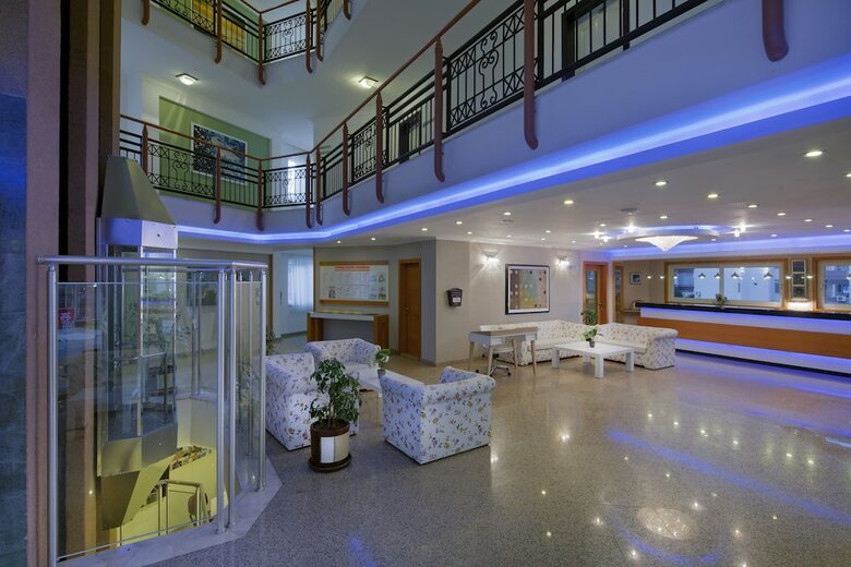Villa Moonflower Aparts & Suites