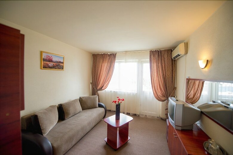 Hotel Caraiman Mamaia
