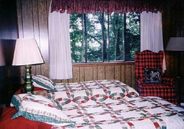 Innisfree Bed & Breakfast By-the-lake