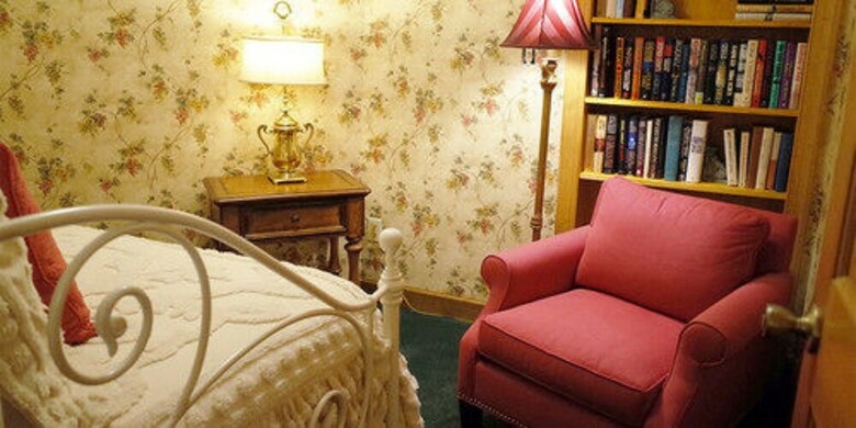 Innisfree Bed & Breakfast By-the-lake