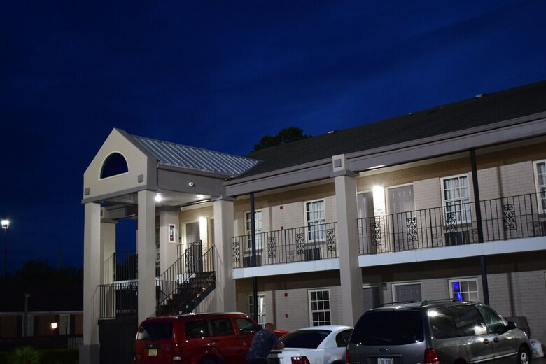 Hotel Econo Lodge At The University