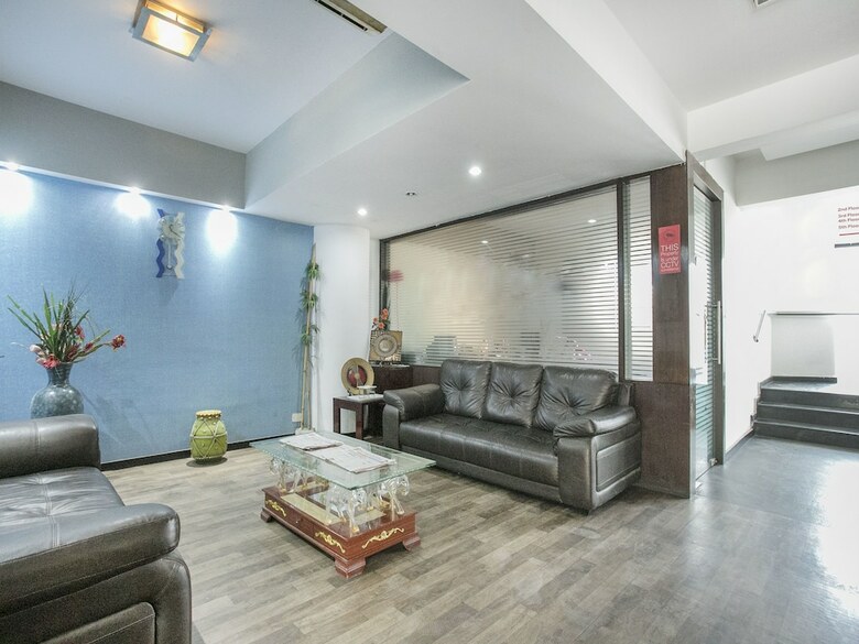 Oyo 332 Hotel Melody Inn
