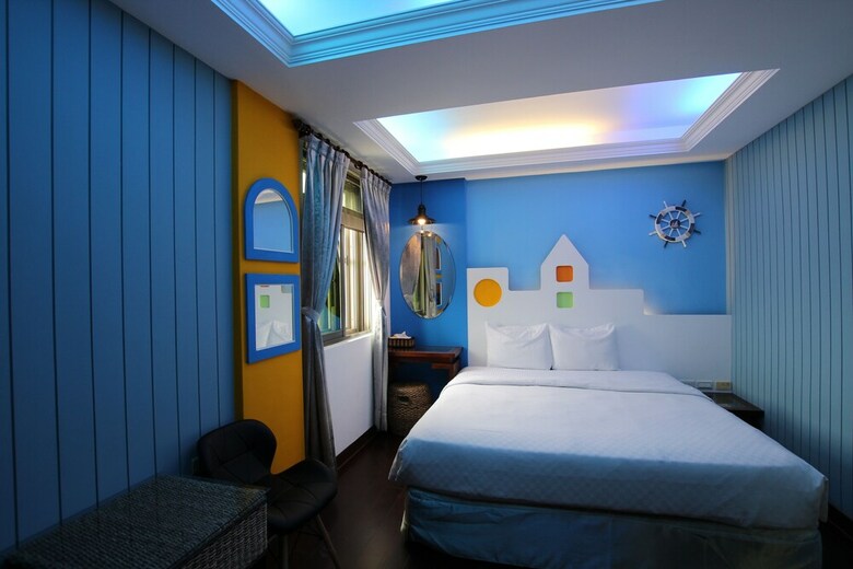 Seashell Bay Hotel