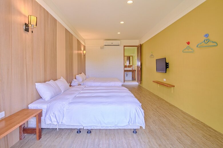 Bed & Breakfast Love Summer Hostel