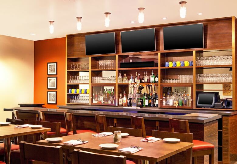 Hotel Four Points By Sheraton At Phoenix Mesa Gateway Airport