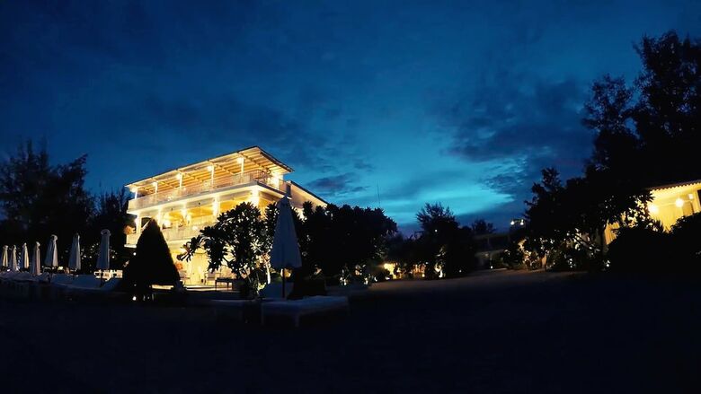 Hotel Seri Resort Gili Meno
