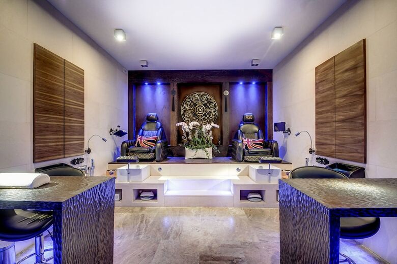 Hotel Mala Anglia Deluxe Rooms & Spa