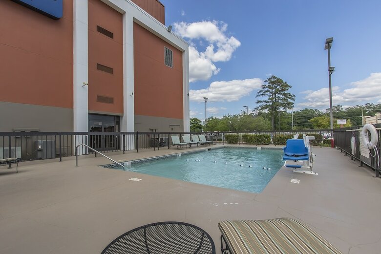 Hotel Comfort Inn