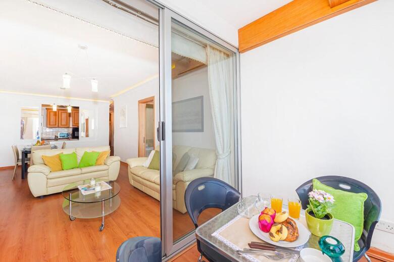 Spinola Bay Apartment