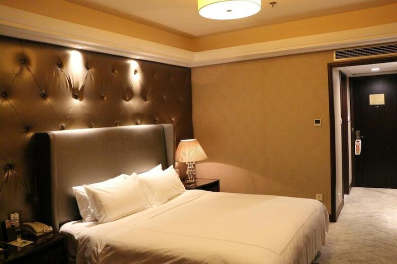 Nanjing Shuguang International Hotel