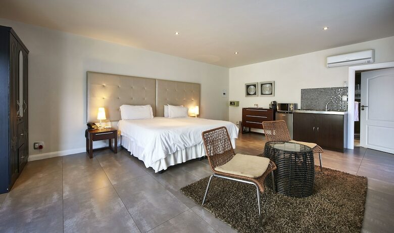 Dynasty Forest Sandown Hotel & Conference Centre