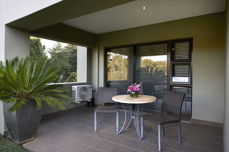 Dynasty Forest Sandown Hotel & Conference Centre