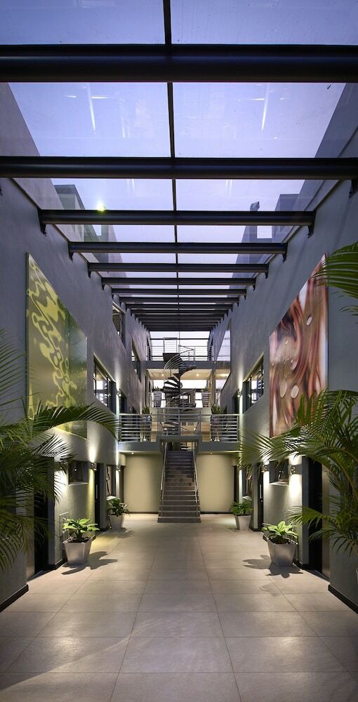 Dynasty Forest Sandown Hotel & Conference Centre