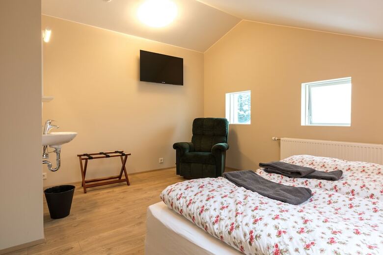 Hotel Guesthouse Garun, Skolavellir