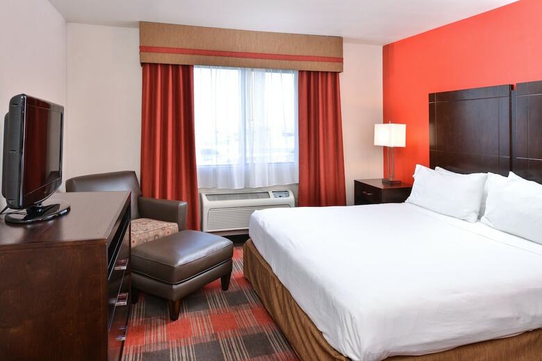Holiday Inn Express Hotel & Suites Kingman
