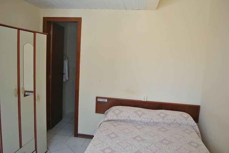 Hotel Residencial Sol E Mar De Floripa
