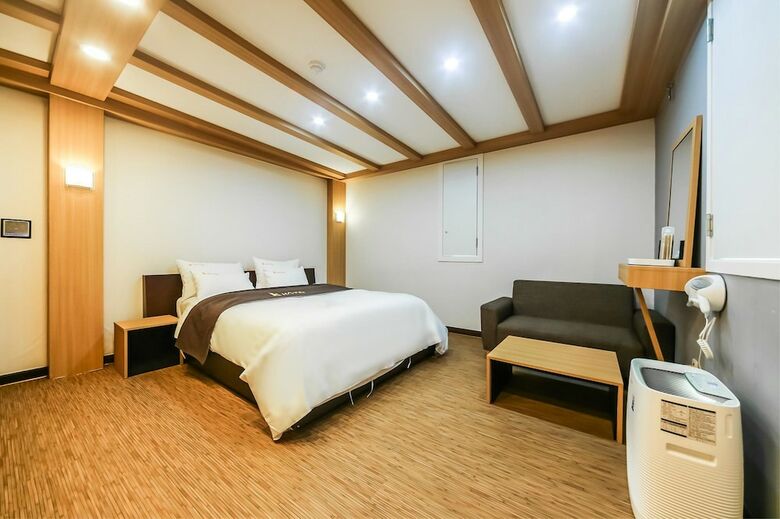 Motel K Hotel