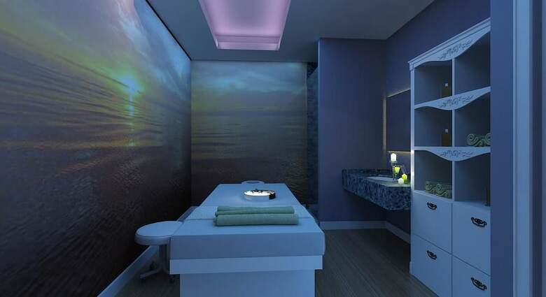 Alt?norfoz Hotel