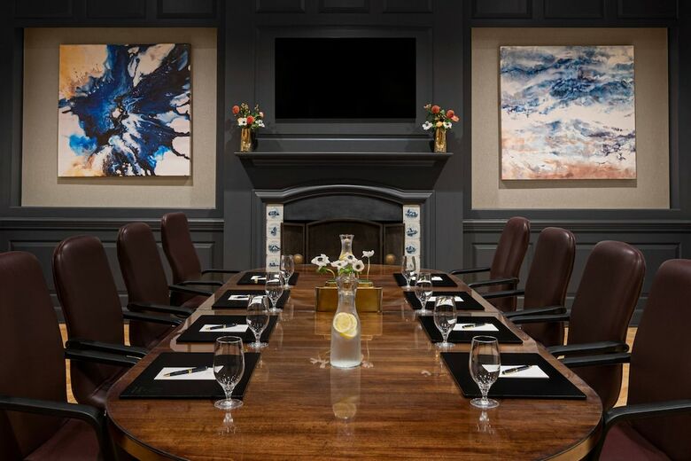 Hotel The Drake Oak Brook, Autograph Collection
