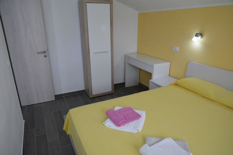 Dubas Apartments