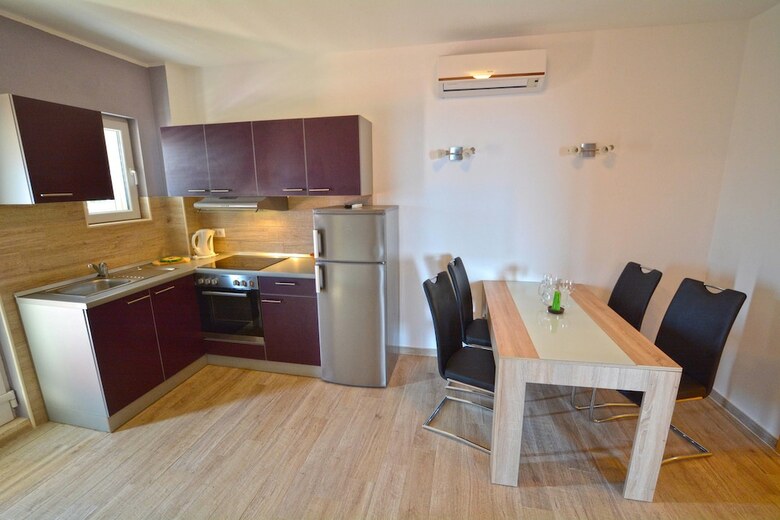 Dubas Apartments