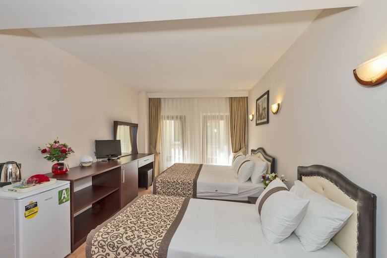 Taxim Marin Hotel