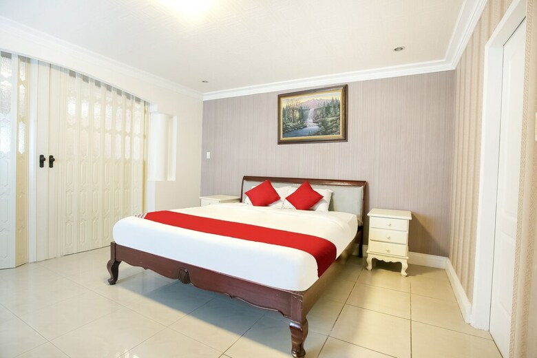 Oyo 252 Hotel Euroasia