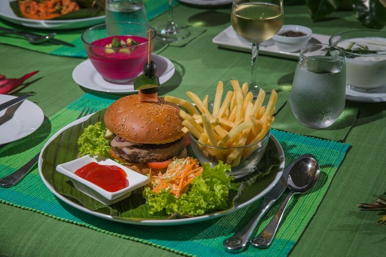 Hotel Sri Sharavi Beach Villas & Spa