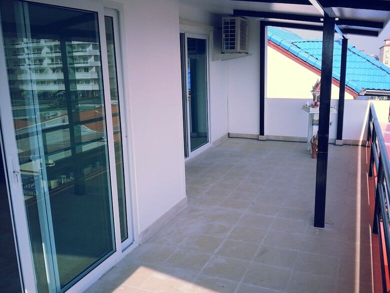 Hotel Oyo 963 Sunshine Guesthouse