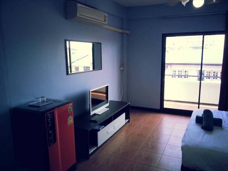 Hotel Oyo 963 Sunshine Guesthouse