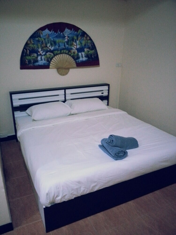 Hotel Oyo 963 Sunshine Guesthouse
