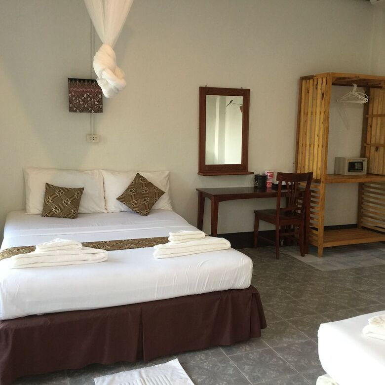 Hotel Bamboo Bay Resort