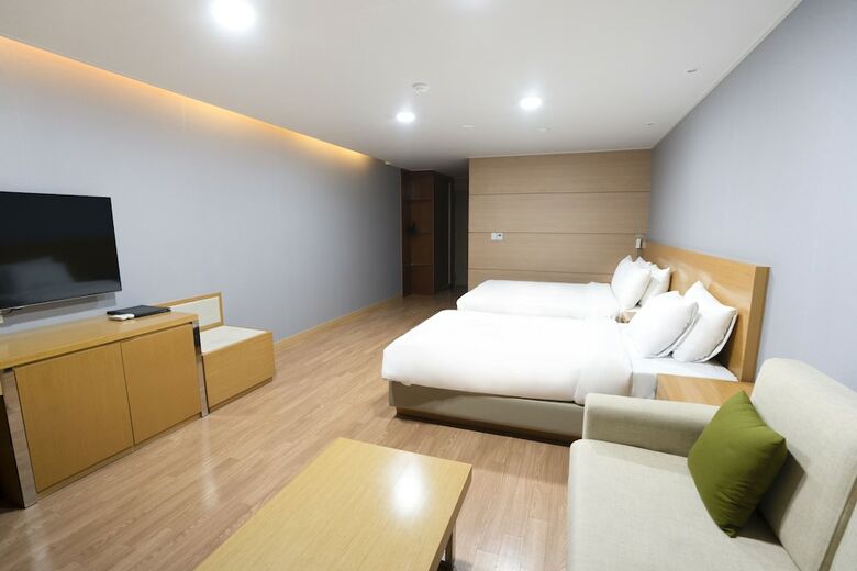 Uni Hotel Jeju