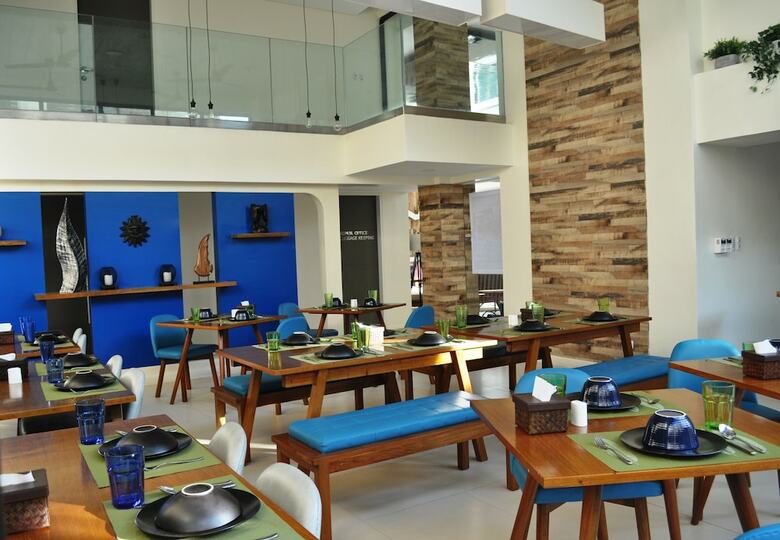 Hotel The Ferra Premier By Jg