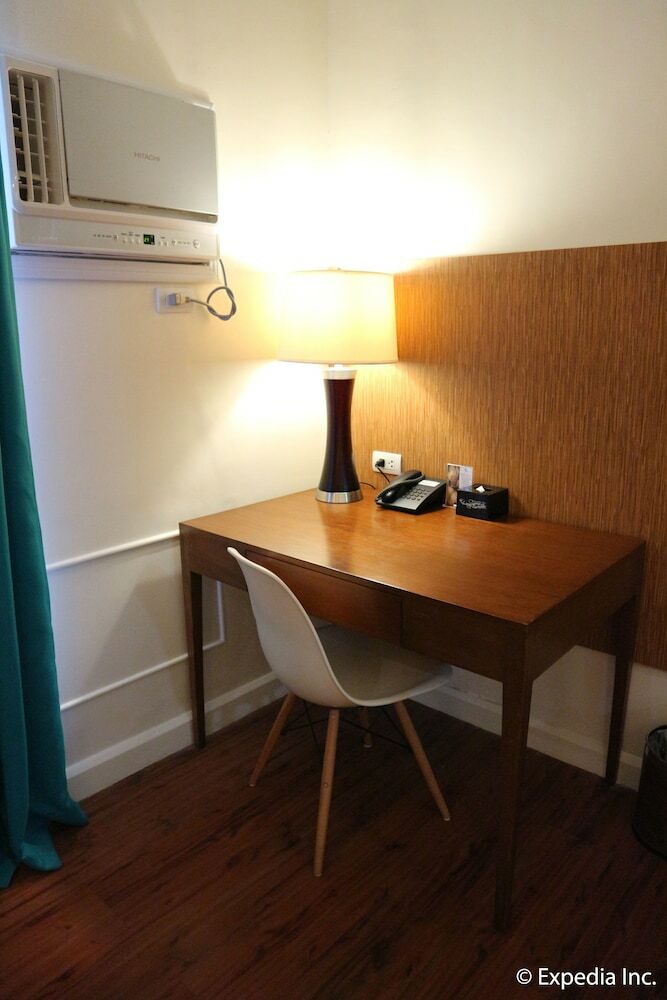 Hotel The Ferra Premier By Jg