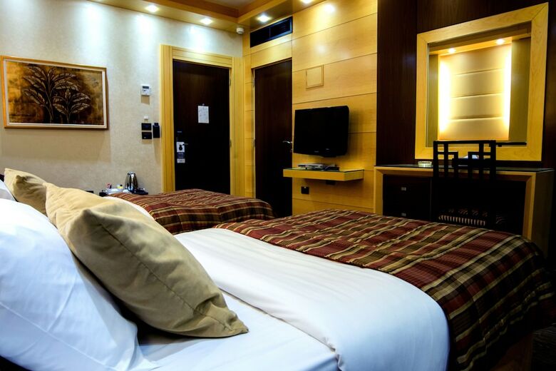 Hotel Lahoya Verdun