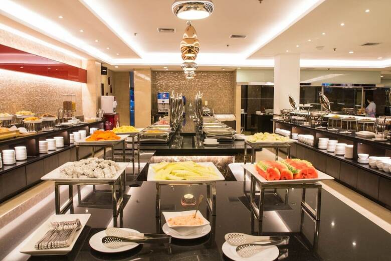 Sima Thani Hotel