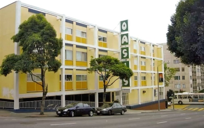 Hotel Oasis Inn
