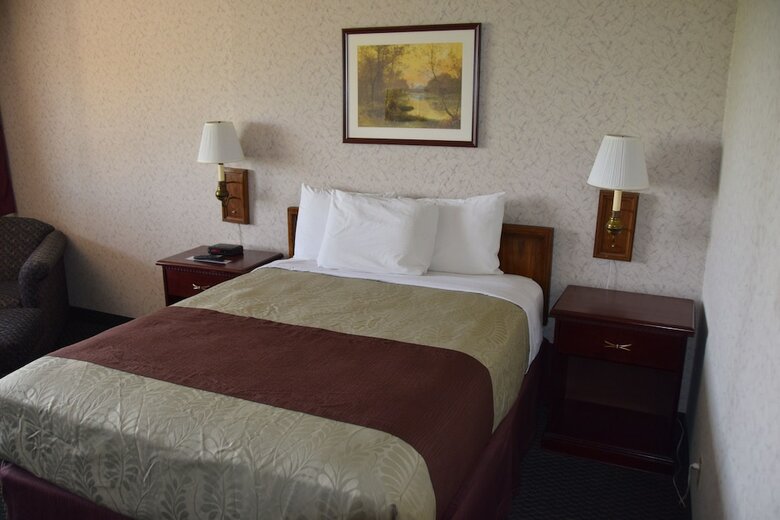 Hotel National 9 Gillette