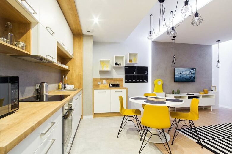 Old Town Luxury Apartments By Amstra