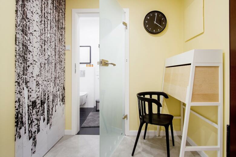 Old Town Luxury Apartments By Amstra