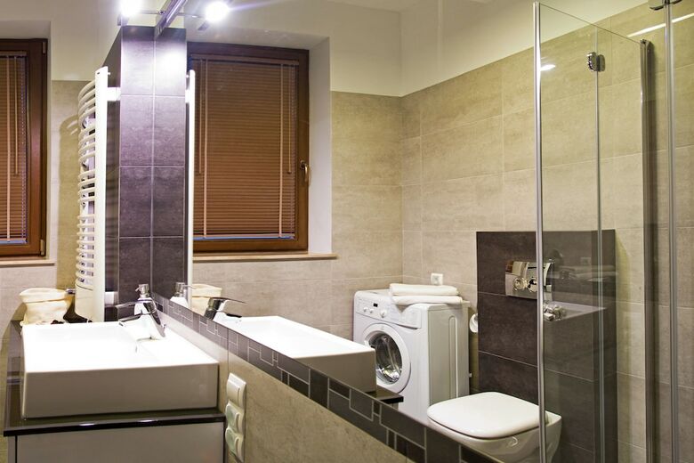 Wawel Luxury Apartments By Amstra