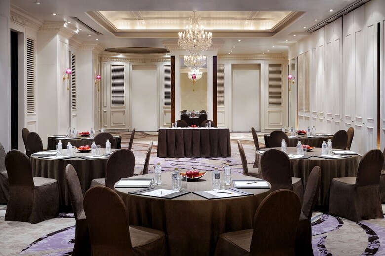 Hotel Lebua At State Tower (the World's First Vertical Destination)