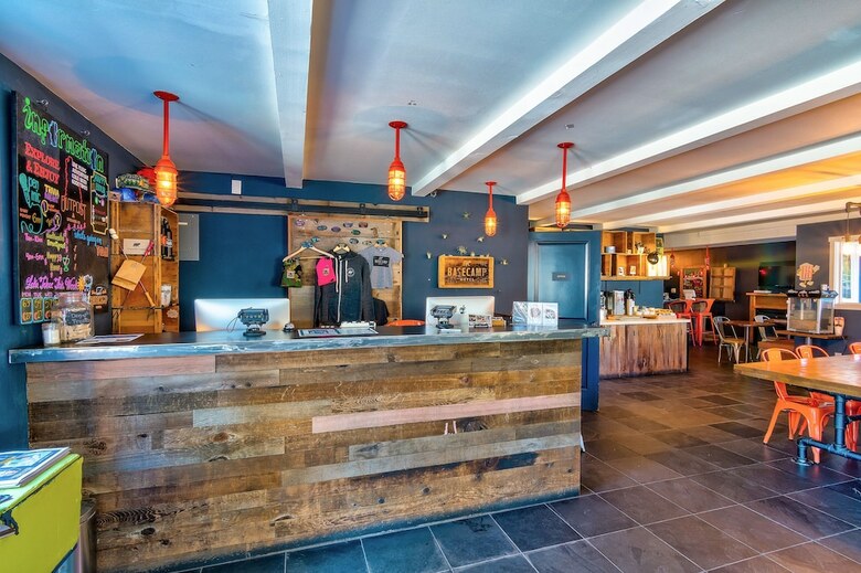 Hotel Basecamp South Lake Tahoe
