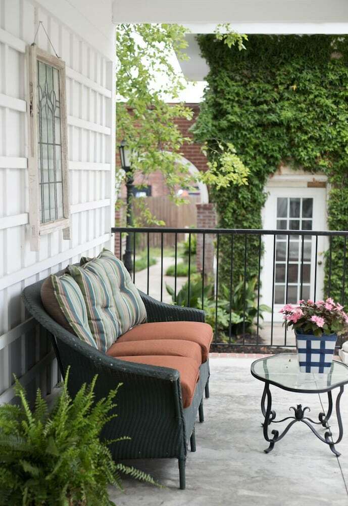 Hotel Carriage House Inn